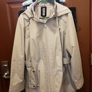 Gray/tan spring/fall rain jacket. Sz. 2x